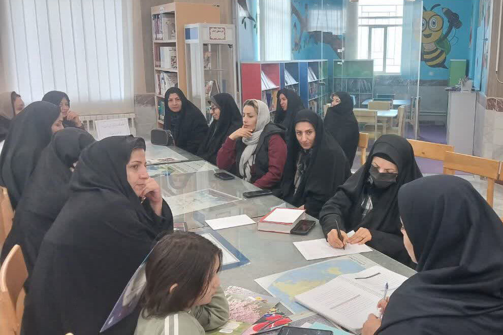 رویدادهای کتابخوانی پرنشاط در کتابخانه‌های عمومی استان مرکزی