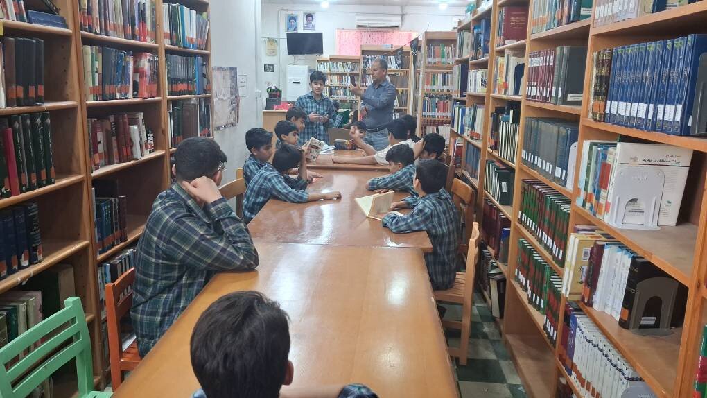 میزبانی کتابخانههای عمومی قیروکارزین از ۳۰ برنامه ترویجی کتابخوانی