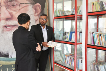 بازدید مدیرکل فارس از کتابخانه های شهرستان لامرد