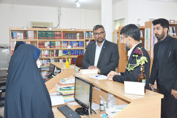 بازدید مدیرکل فارس از کتابخانه های شهرستان لامرد