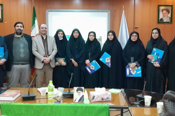 کتابداران استان مرکزی به استقبال یلدا رفتند