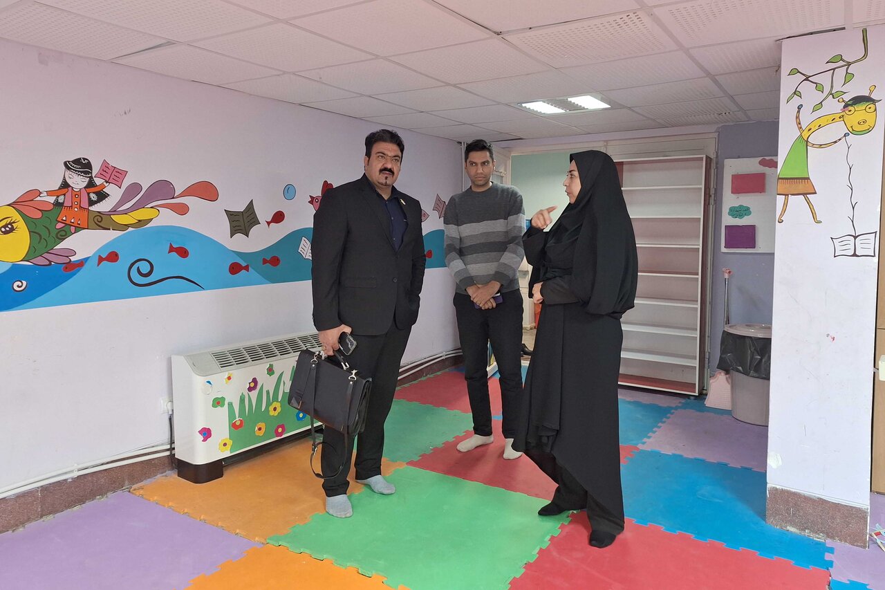 دیدار مدیرکل کتابخانههای عمومی استان ایلام با سرپرست اجرایی خانه کارگر استان