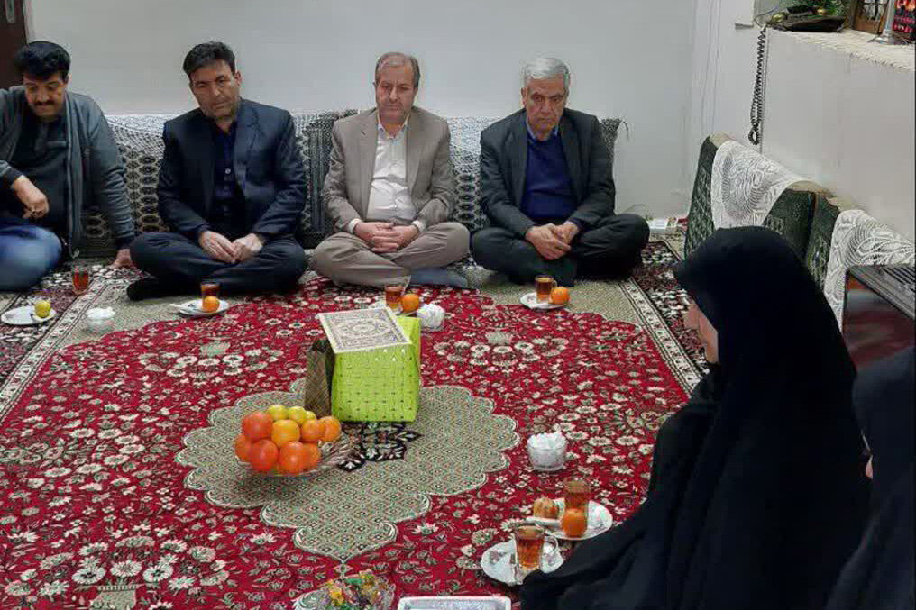 برگزاری محافل ادبی در کتابخانه‌های عمومی استان مرکزی