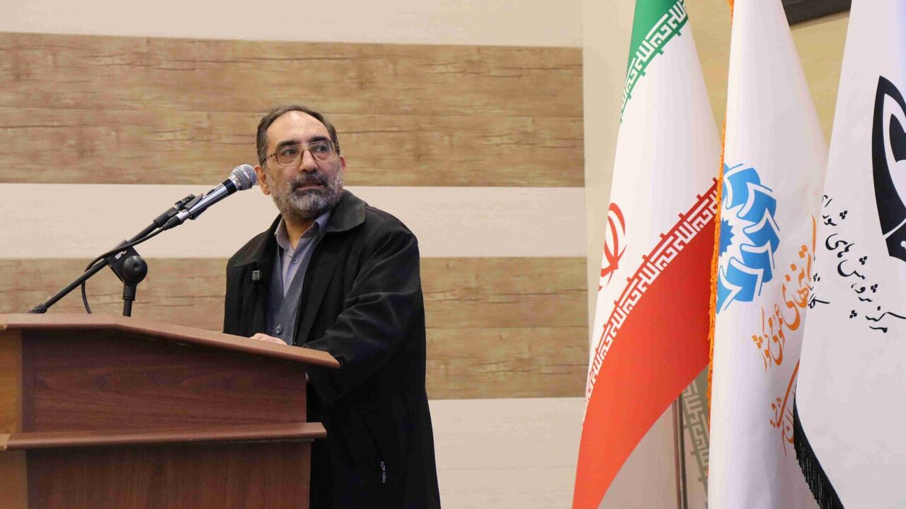 از هفت کتاب انتشارات مرکز پژوهشهای شورای اسلامی در کتابخانه مرکزی تبریز رونمایی شد