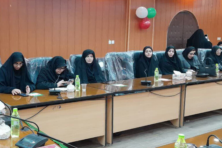 گرامیداشت روز پژوهش در کتابخانههای عمومی استان مرکزی