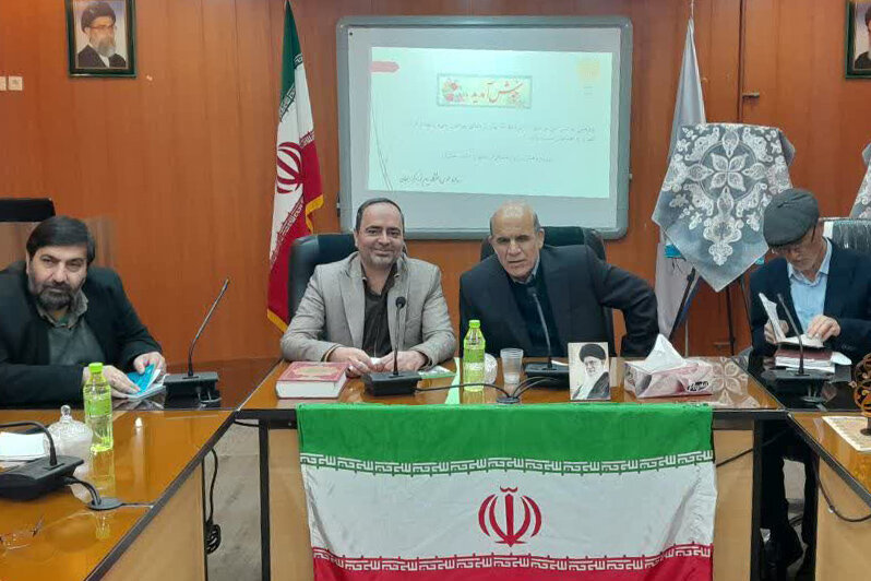 گرامیداشت روز پژوهش در کتابخانه‌های عمومی استان مرکزی