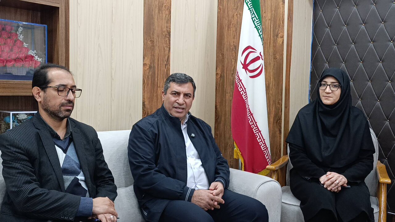 تکمیل پروژه‌های کتابخانه‌ای دورود در جلسه انجمن کتابخانه‌های عمومی این شهرستان