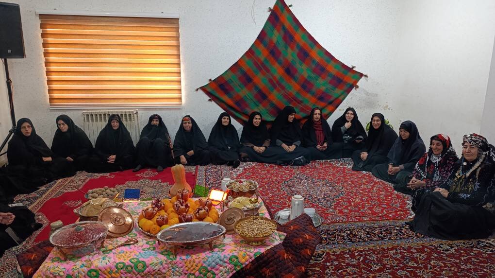 گردهمایی «مادران یلدایی» در سلسله؛ پاسداشت نور، دانایی و مادران شهید در بلندترین شب سال