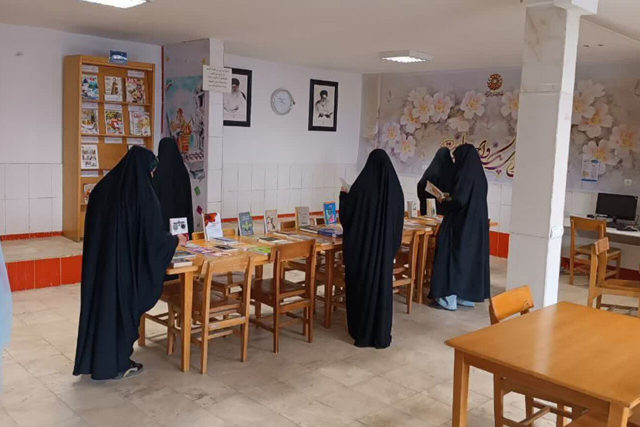 ترویج کتاب و کتابخوانی به همت کتابخانه‌های عمومی استان مرکزی