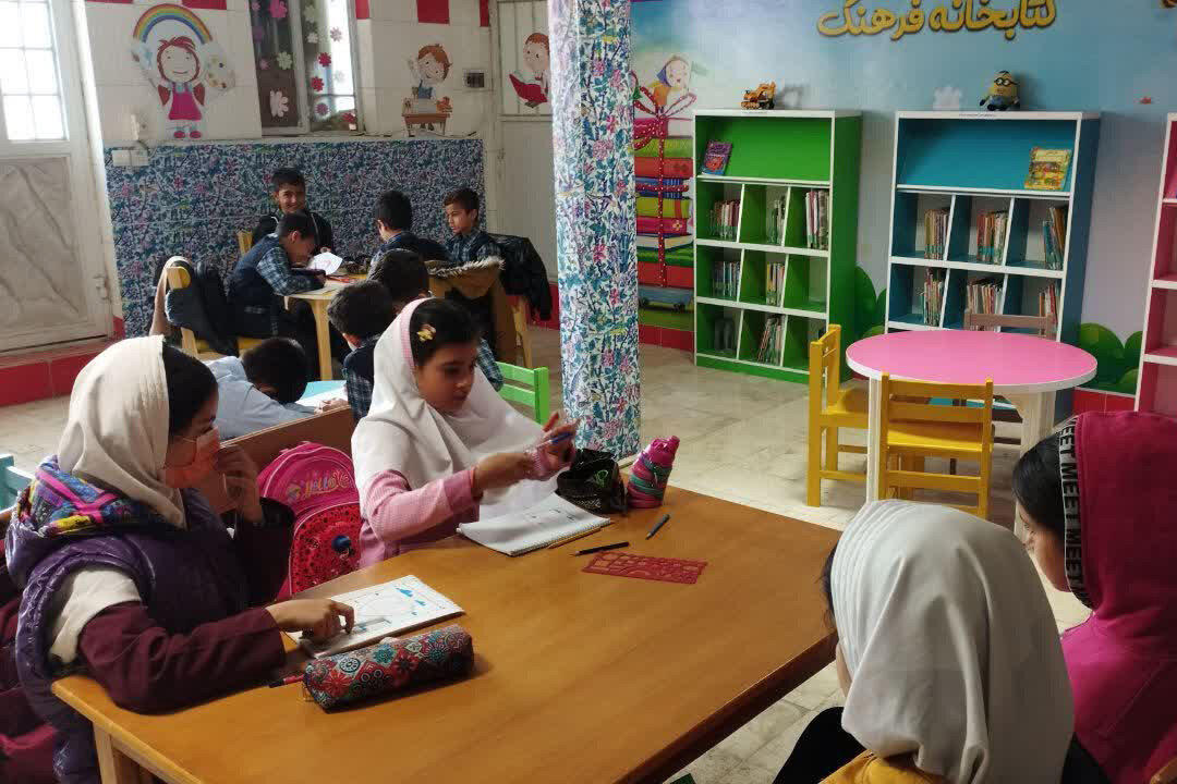 ترویج کتاب و کتابخوانی به همت کتابخانههای عمومی استان مرکزی