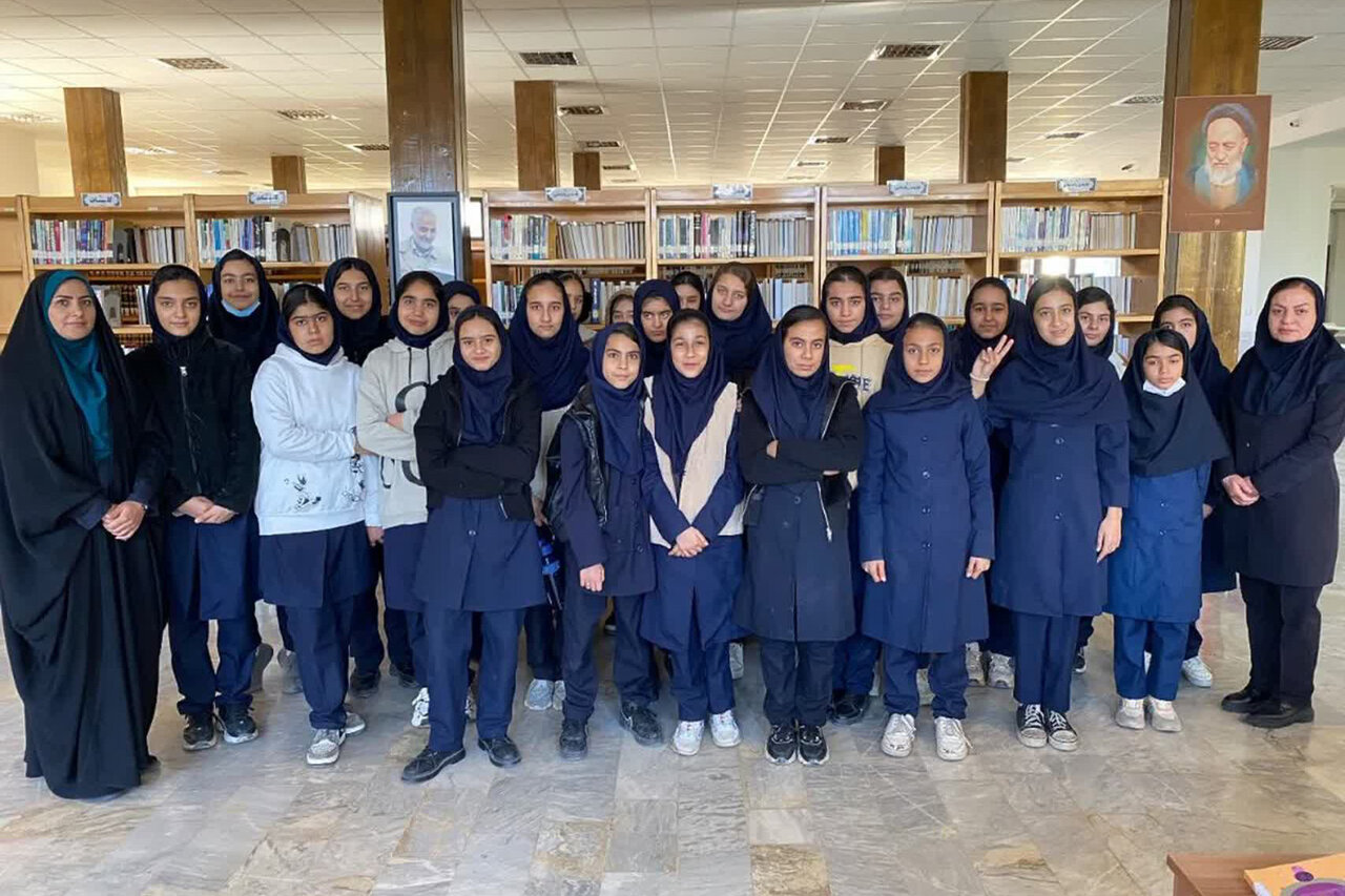 ترویج کتاب و کتابخوانی به همت کتابخانههای عمومی استان مرکزی