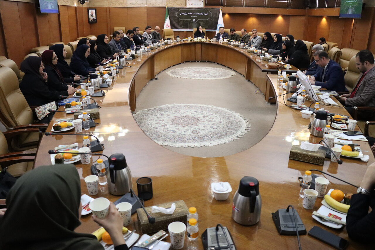 کتابدار خراسان شمالی، برگزیده بخش «نویسندگان برتر کتاب» شد