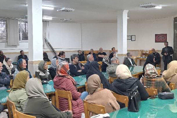 رونمایی از مجموعه شعر «خلوت تنهایی» در اراک