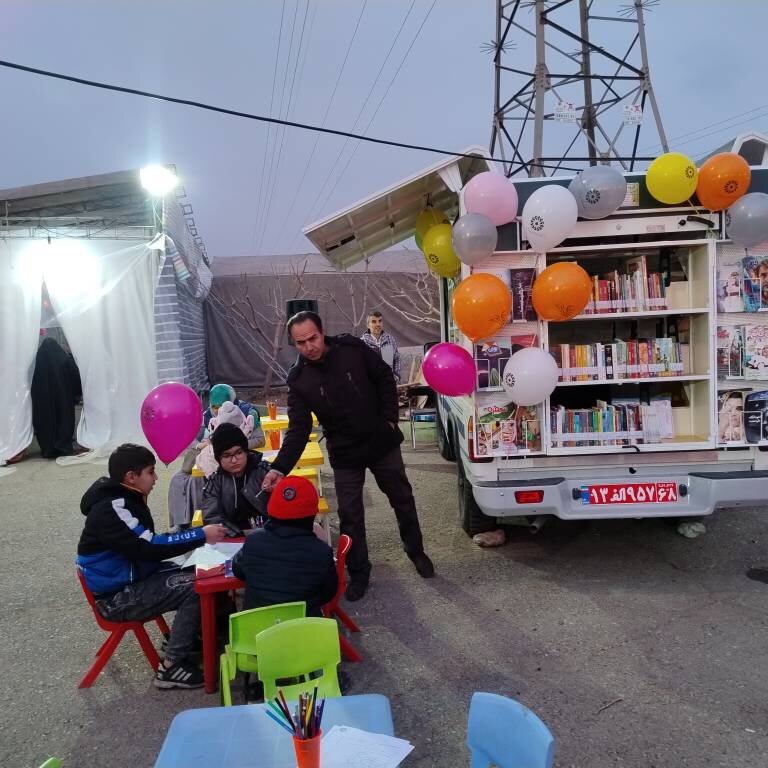 برنامه‌های غرفه کتابخانه‌های عمومی البرز در کنگره ملی ۵۵۸۰ شهید استان