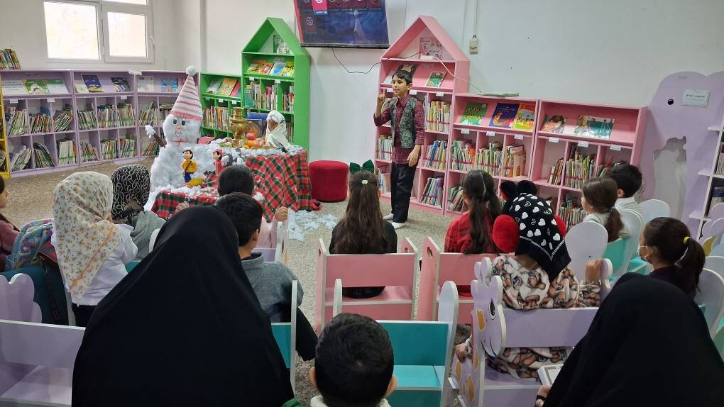 جشن یلدایی با محوریت حفظ آیینهای کهن ایرانی برگزار شد