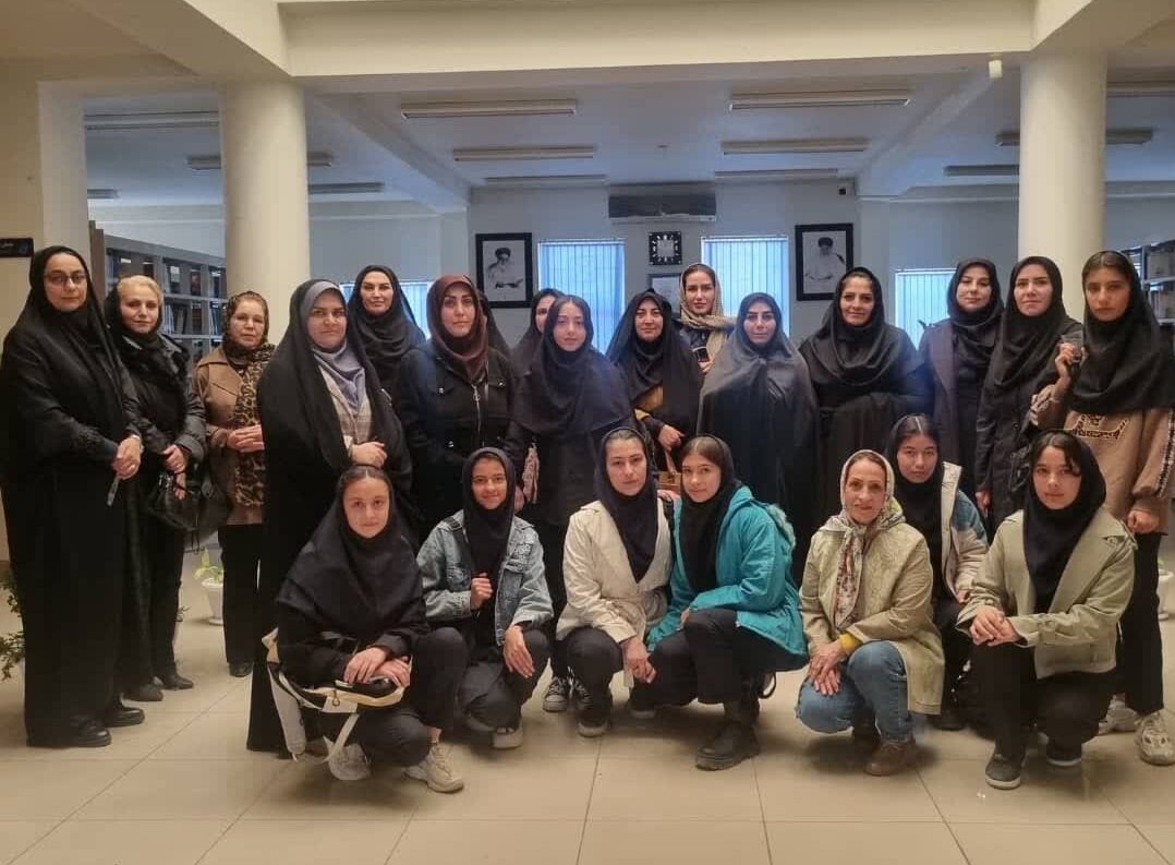 از نقد کتاب تا محفل شعرخوانی