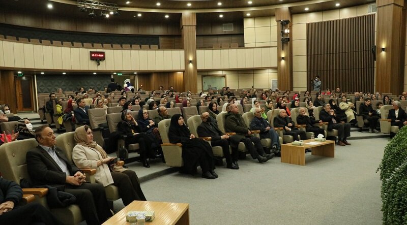 پاسداشت آیینهای کهن ایرانی با محوریت کتاب و کتابخوانی