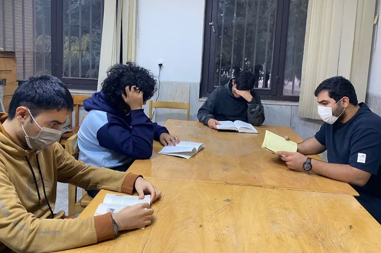 برگزاری برنامههای فرهنگی ترویجی در کتابخانههای عمومی استان مرکزی