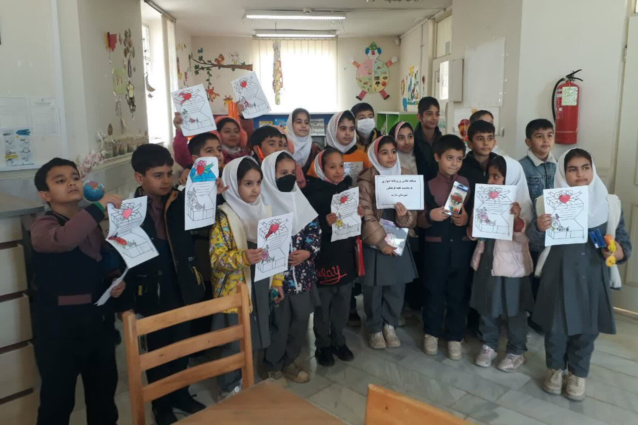 برگزاری برنامههای فرهنگی ترویجی در کتابخانههای عمومی استان مرکزی