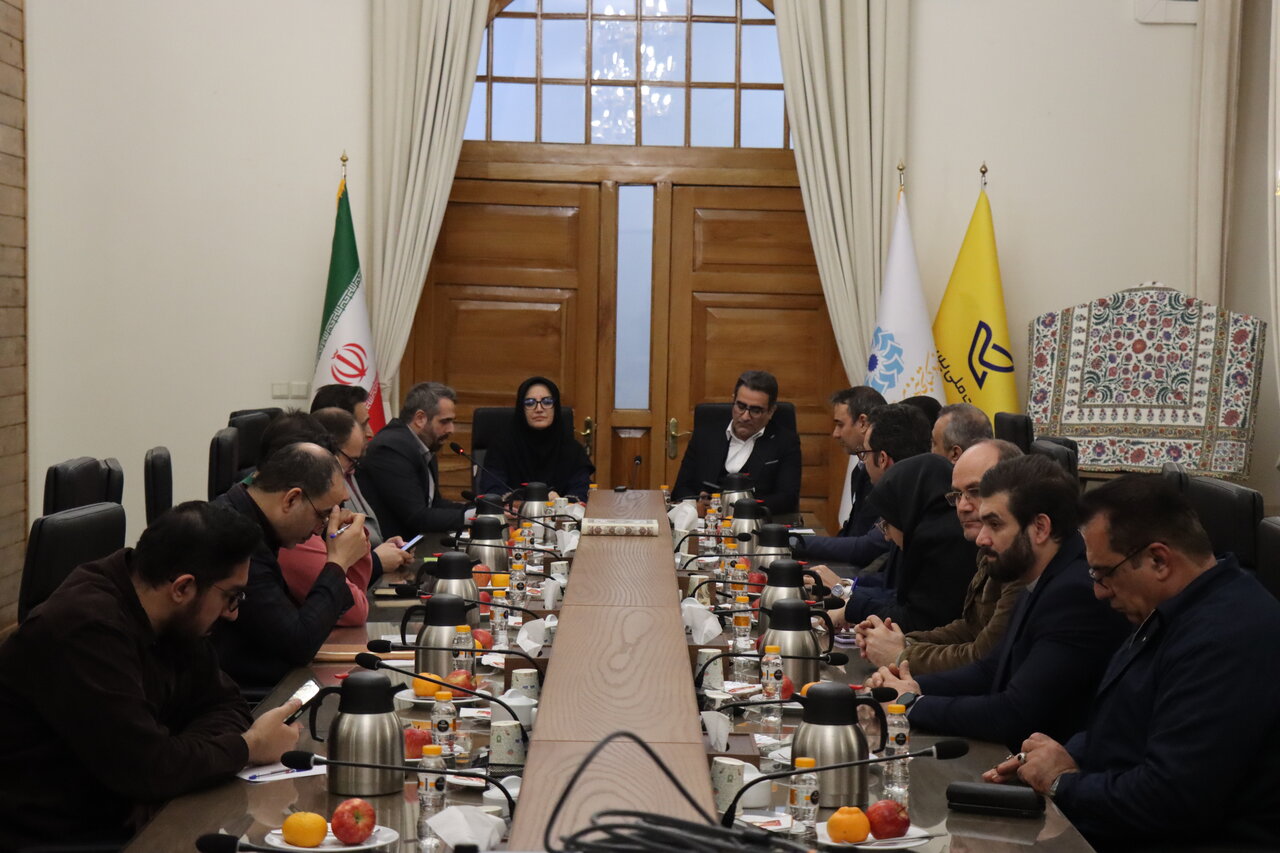 آسانتر کردن دسترسی به کتاب، هدف مشترک نهاد کتابخانههای عمومی و شرکت ملی پست است