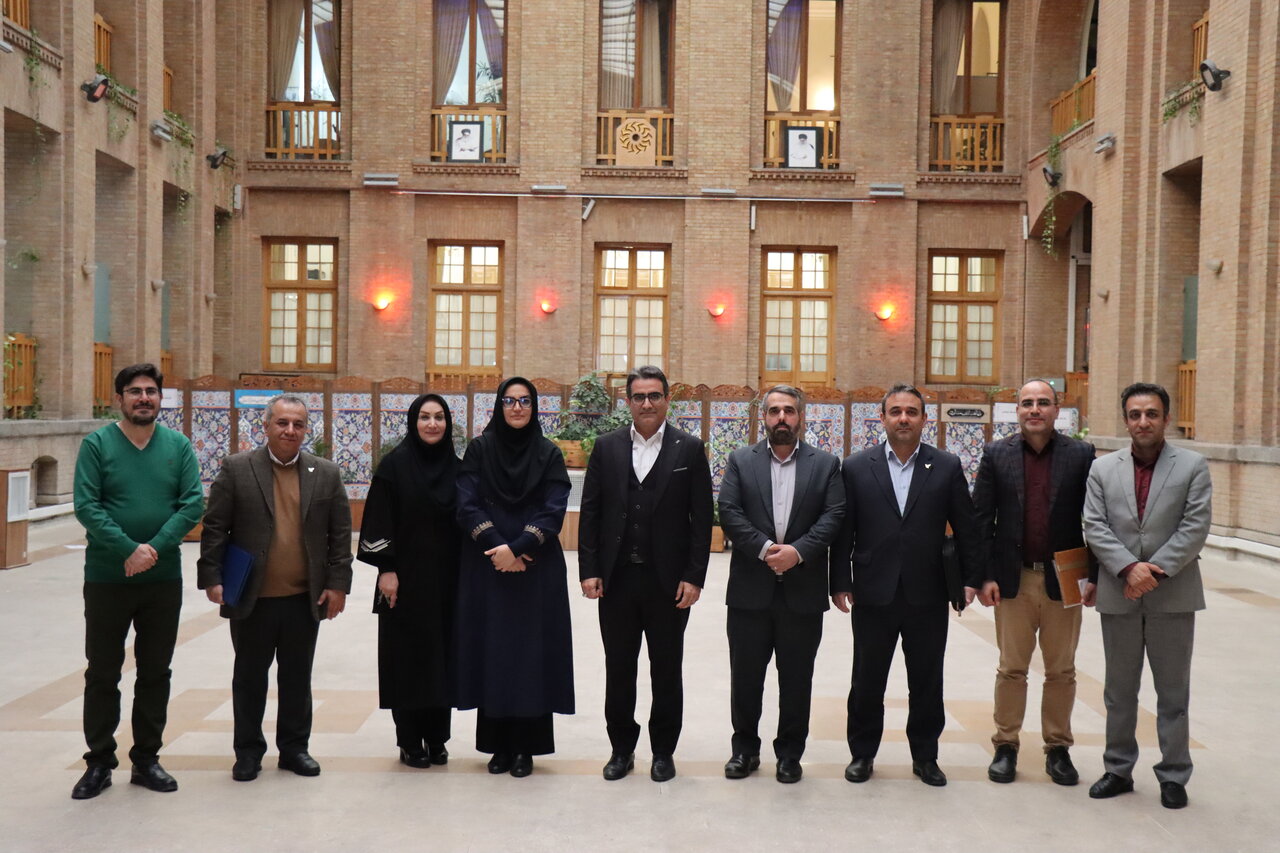 آسانتر کردن دسترسی به کتاب، هدف مشترک نهاد کتابخانههای عمومی و شرکت ملی پست است