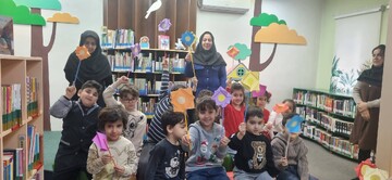 ویژه برنامه های کتابخانه عمومی هدهد سفید تهران