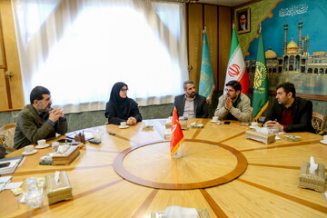 دیدار دبیرکل با استاندار و اعطای حکم انتصاب مدیرکل قم