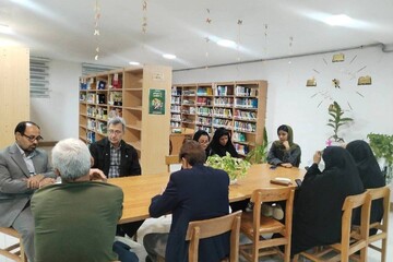 پژواک شعر حافظ در قلب فرگ قلعه