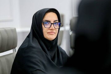 بازدید دبیرکل نهاد کتابخانه‌های عمومی کشور از کتابخانه مرکزی قم