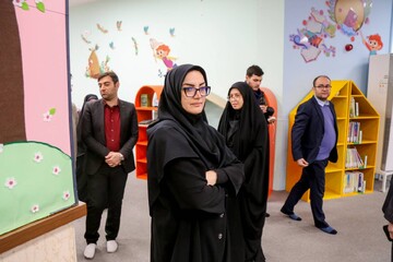 بازدید دبیرکل نهاد کتابخانه‌های عمومی کشور از کتابخانه مرکزی قم