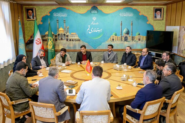 دیدار با استاندار قم