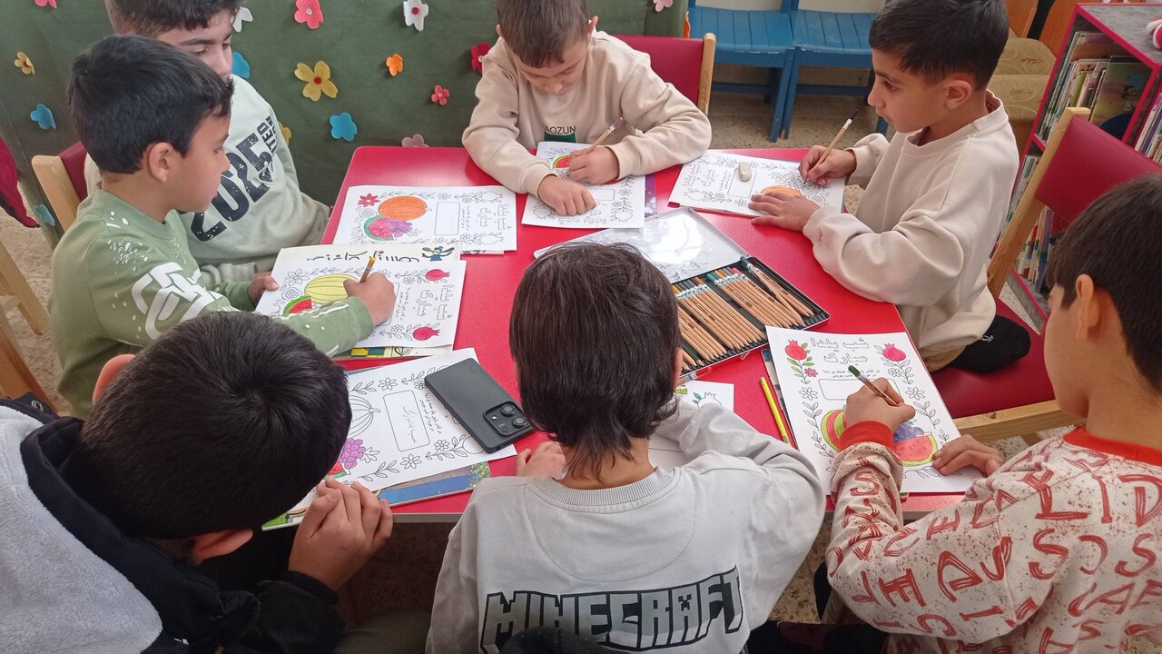 برگزاری ویژهبرنامه فرهنگی به مناسبت شب یلدا در کتابخانه عمومی ابوعلیسینا سنبلآباد