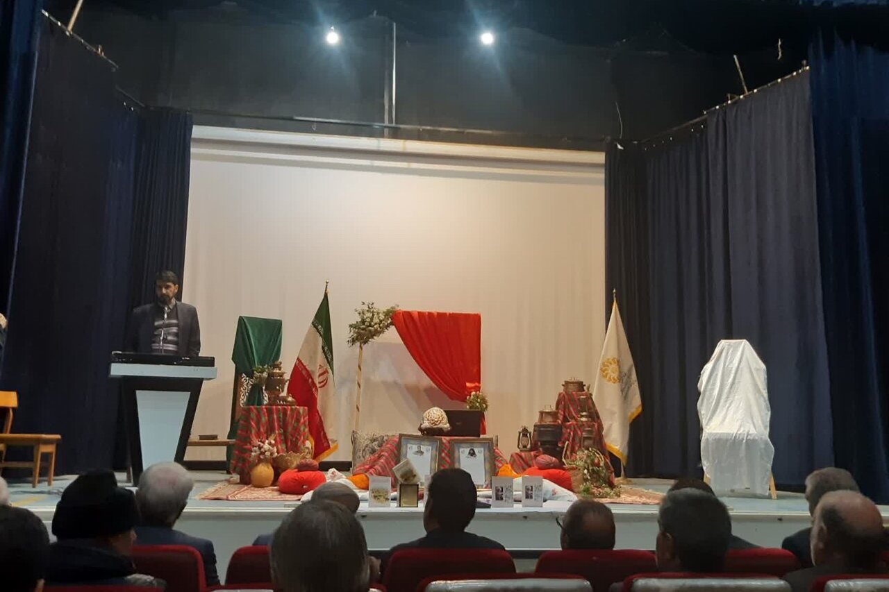 آیین رونمایی از کتاب «مونوگرافی روستای مزار» در بجستان