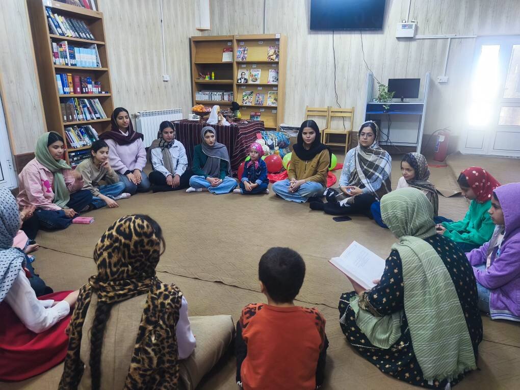 کودکان ایجرودی مهمان آیینهای کهن و کتابخوانی شدند