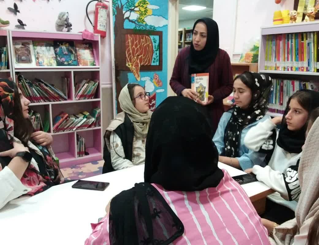 رویدادهای کتابخوانی پرنشاط در کتابخانههای عمومی استان تهران