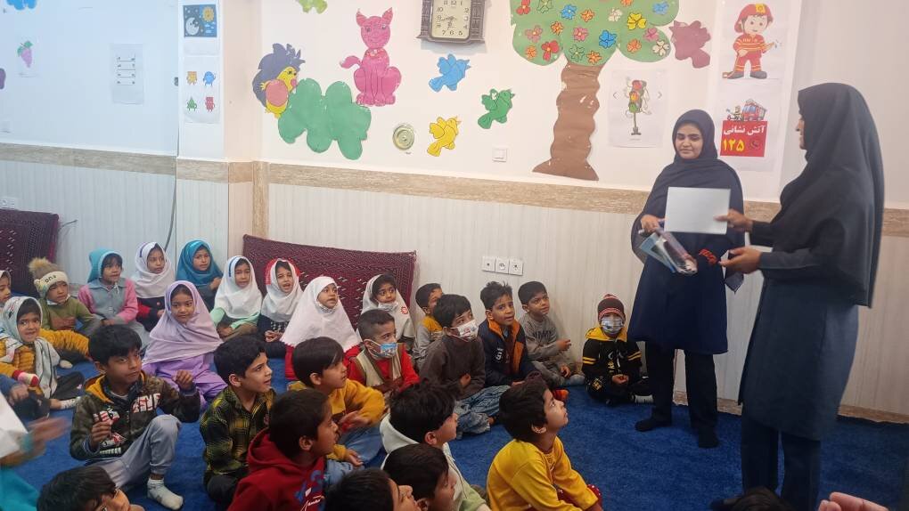 ویژهبرنامه شب یلدا در مهد کودک منوره برگزار شد