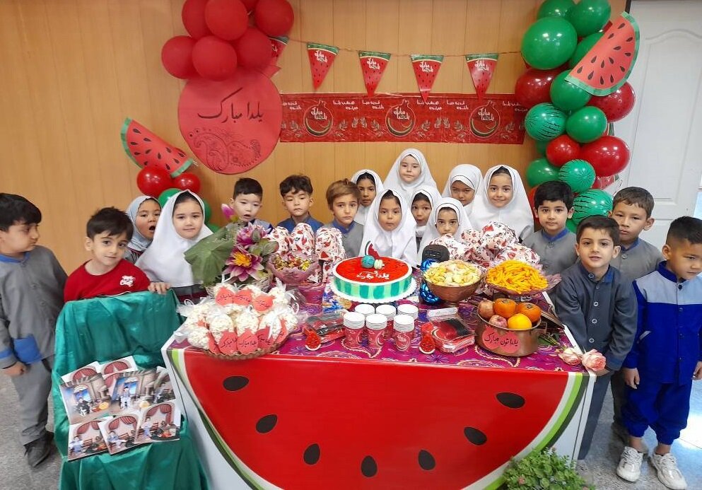 «یلدا با طعم کتاب» در کتابخانه های عمومی استان تهران به اجرا در آمد