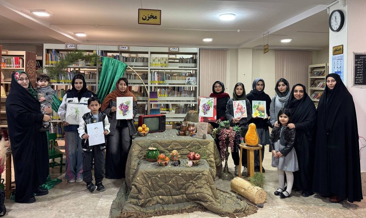 «یلدا با طعم کتاب» در کتابخانه های عمومی استان تهران به اجرا در آمد