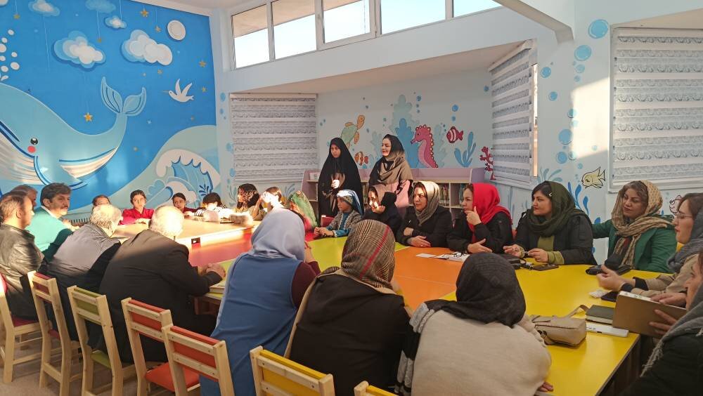 یلدای فرهنگی در کتابخانه عمومی کوثر خرمدره برگزار شد