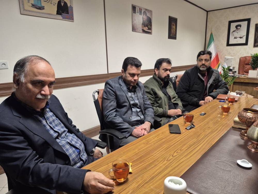 تفاهمنامه کتابخانههای عمومی با بیمه سلامت خراسان جنوبی امضا شد