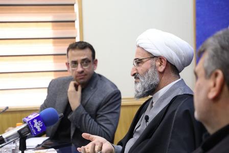 حرکت عملی و مستمر در حوزه کتابخوانی، شرط توسعه فرهنگ مطالعه است