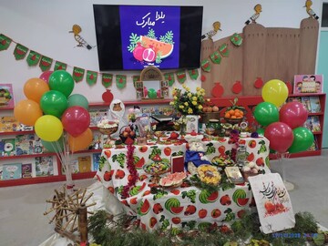 یلدا با قصه  و بازی در کتابخانه عمومی شهدای شاهدیه یزد