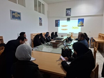 برگزاری کارگاه تولید رسانه با استفاده از هوش‌مصنوعی  باحضور کتابداران و اعضای کتابخانه‌های عمومی شهرستان گناباد