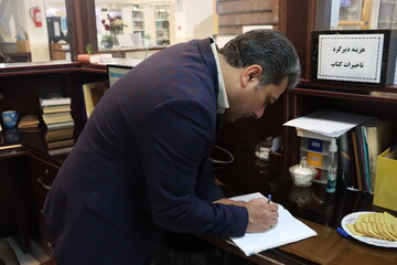 بازدید مدیرکل کتابخانه‌های عمومی استان از کتابخانه‌های دکتر محمد جوادی و پروین اعتصامی