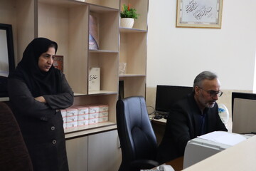 بازدید مدیرکل کتابخانه‌های عمومی استان از کتابخانه‌های دکتر محمد جوادی و پروین اعتصامی