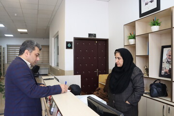 بازدید مدیرکل کتابخانه‌های عمومی استان از کتابخانه‌های دکتر محمد جوادی و پروین اعتصامی