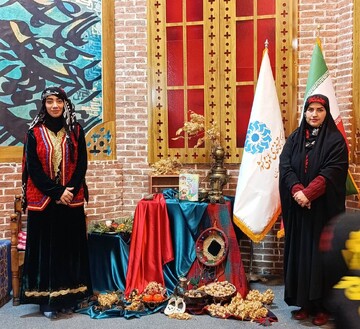 گزارش تصویری شاهنامه خوانی شب یلدا