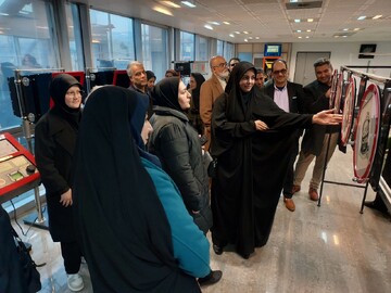 بازدید مدیرکل کتابخانه‌های عمومی استان تهران به همراه روسای ادارات کتابخانه های عمومی شهرستان از پارک فناوری پردیس