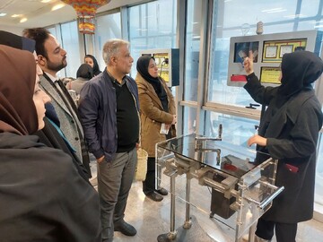 بازدید مدیرکل کتابخانه‌های عمومی استان تهران به همراه روسای ادارات کتابخانه های عمومی شهرستان از پارک فناوری پردیس