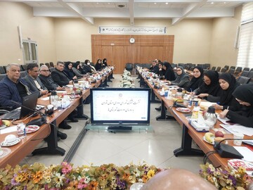 نشست روسای ادرات با مدیر کل کتابخانه‌های عمومی استان تهران